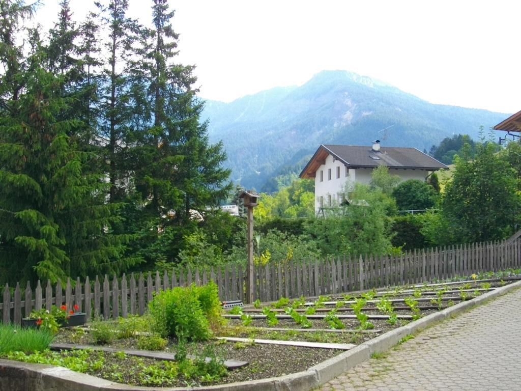 Hotel Rodes Ortisei Exteriör bild