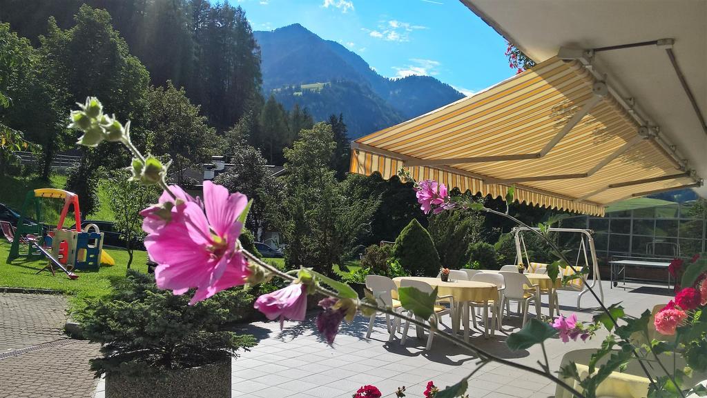 Hotel Rodes Ortisei Exteriör bild