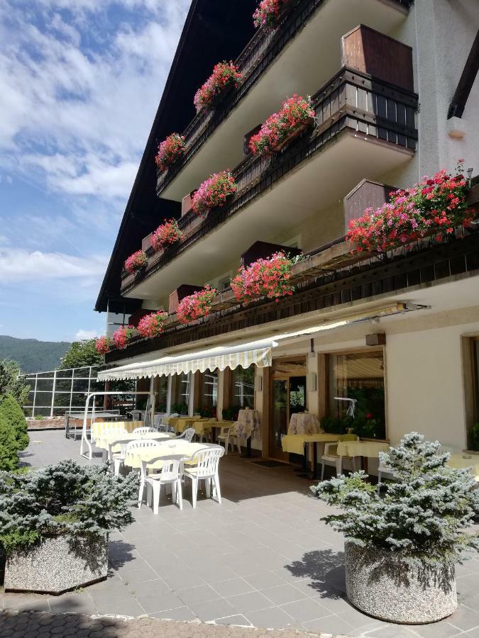 Hotel Rodes Ortisei Exteriör bild