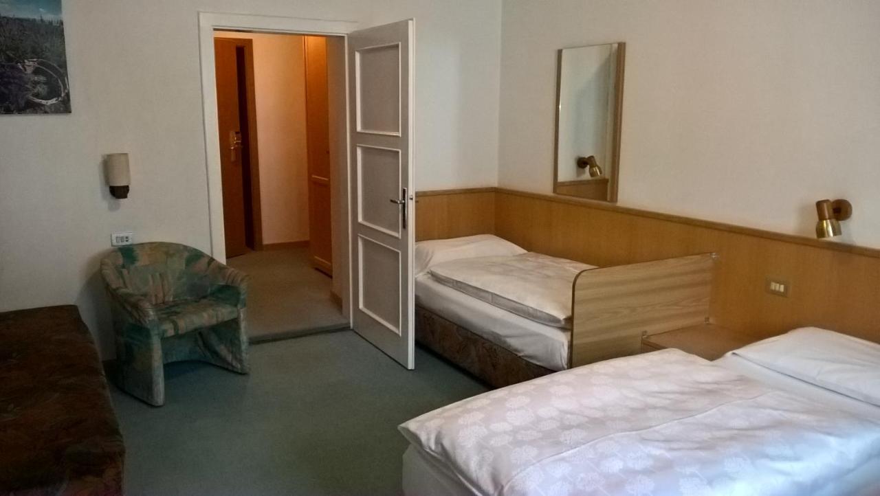 Hotel Rodes Ortisei Exteriör bild
